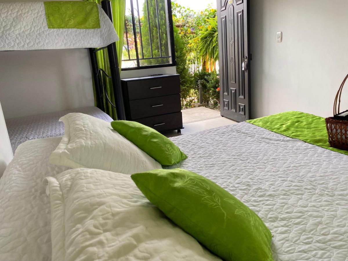 Hv Sueno Real Tatacoa Hotell Villavieja Eksteriør bilde