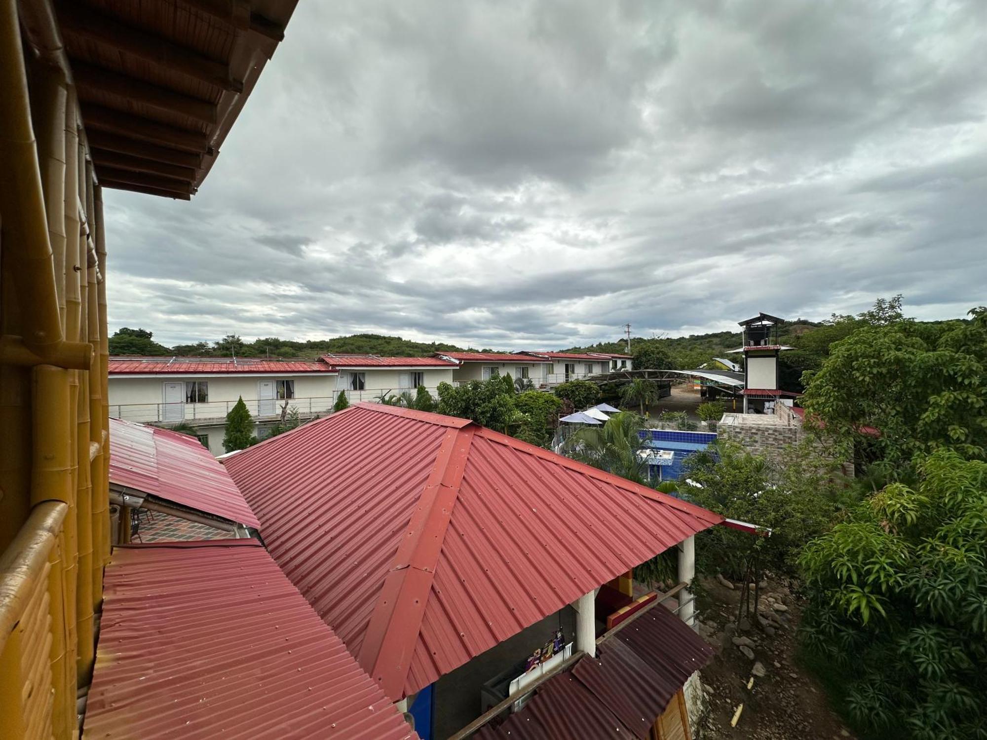 Hv Sueno Real Tatacoa Hotell Villavieja Eksteriør bilde