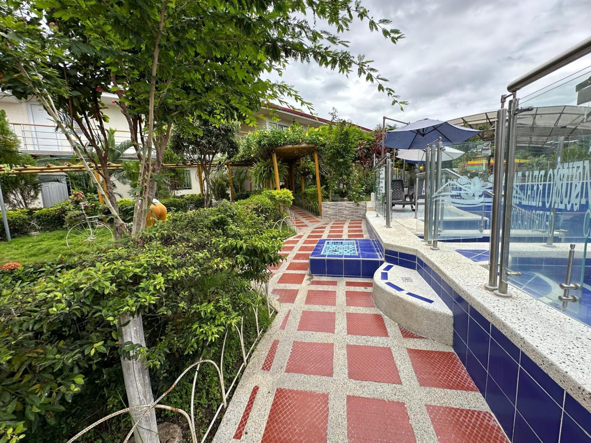 Hv Sueno Real Tatacoa Hotell Villavieja Eksteriør bilde